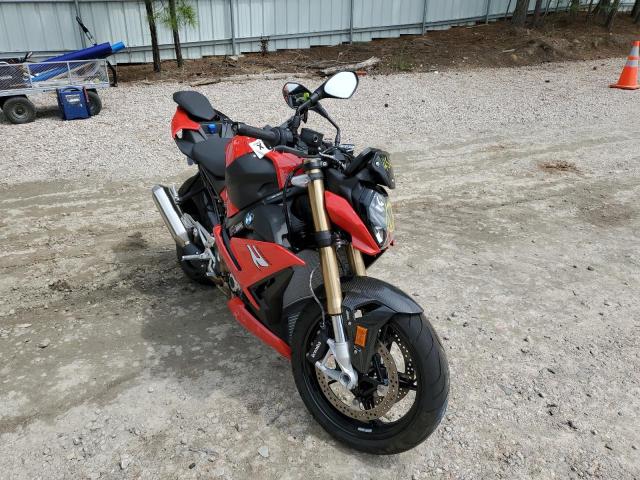 WB10E5308N6E89374 - 2022 BMW S 1000 R RED photo 1