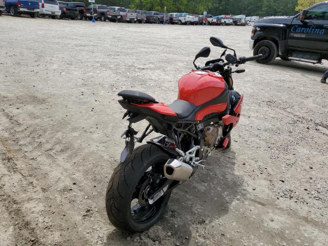 WB10E5308N6E89374 - 2022 BMW S 1000 R RED photo 4