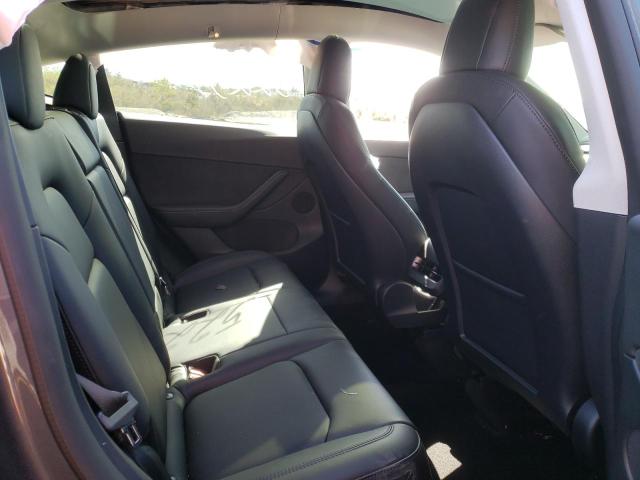 7SAYGDEF3NF438302 - 2022 TESLA MODEL Y رمادي صورة 6