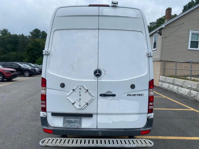 WD3PE8CB3C5698486 - 2012 MERCEDES-BENZ SPRINTER 2 WHITE photo 4