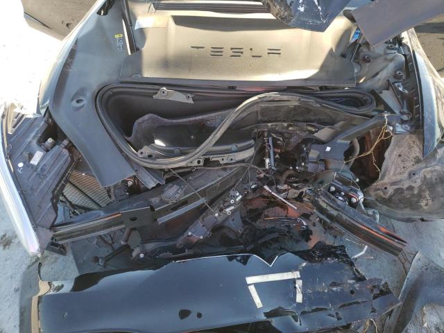5YJSA1E26JF248939 - 2018 TESLA MODEL S Սև լուսանկար 7
