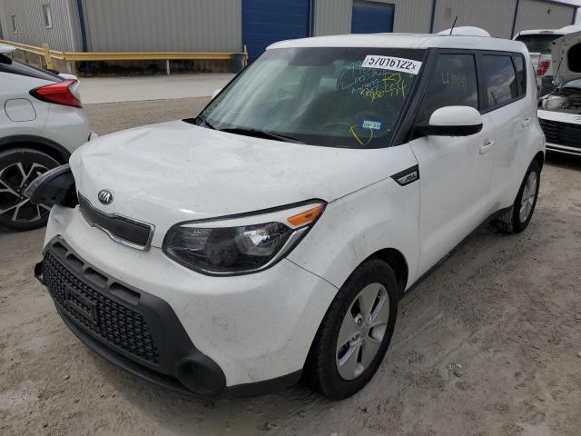 KNDJN2A23G7366554 - 2016 KIA SOUL WHITE photo 2