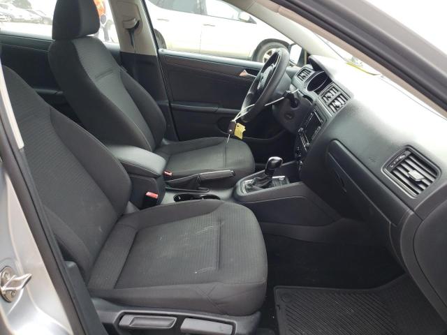 3VW2K7AJ3FM267879 - 2015 VOLKSWAGEN JETTA BASE 银色 照片 5