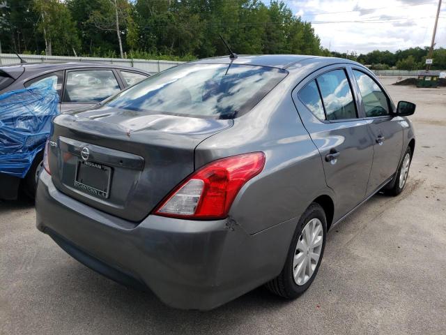 3N1CN7AP5JL802246 - 2018 NISSAN VERSA GRAY photo 4