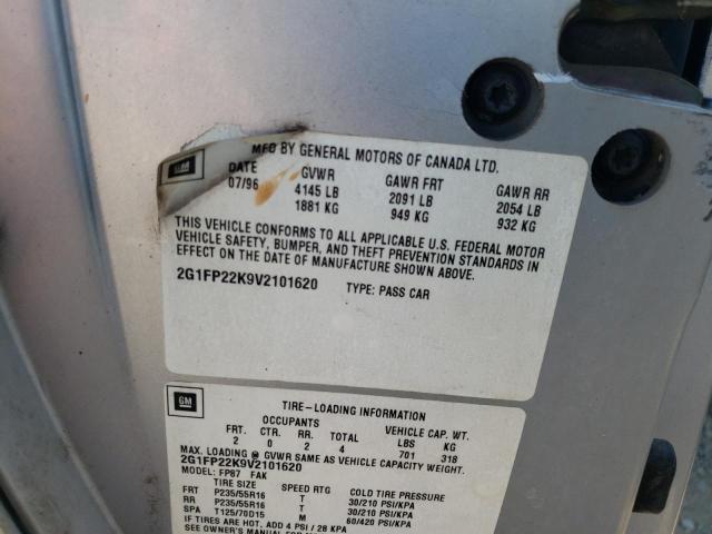 2G1FP22K9V2101620 - 1997 CHEVROLET CAMARO BAS 银色 照片 10