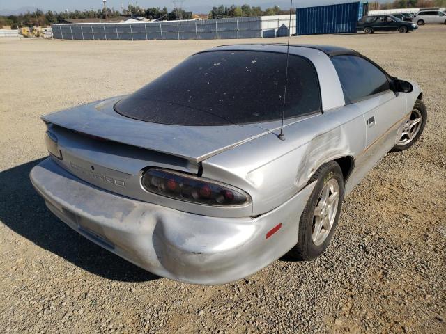 2G1FP22K9V2101620 - 1997 CHEVROLET CAMARO BAS 银色 照片 4