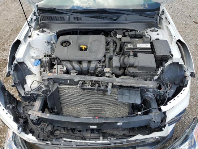 3KPF54AD7KE124300 - 2019 KIA FORTE EX WHITE photo 7