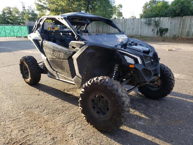 3JBVXAW26HK003105 - 2017 CAN-AM MAVERICK X BLACK photo 1