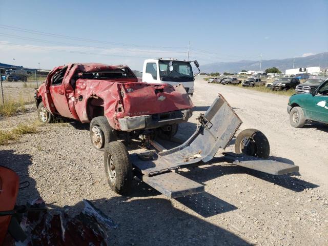 1GCHK23698F127945 - 2008 CHEVROLET K2500HD SI RED photo 3