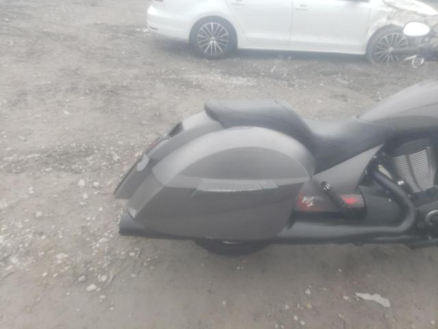 5VPDB36N4E3036975 - 2014 VICTORY MOTORCYCLES CROSS COUN Gris foto 6