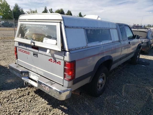 1B7GG23X5TS617272 - 1996 DODGE DAKOTA GRAY photo 4