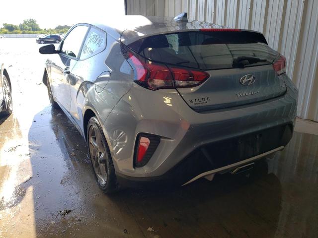 KMHTG6AF7KU017108 - 2019 HYUNDAI VELOSTER B SILVER photo 3