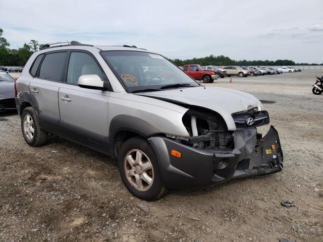 KM8JN12D45U075498 - 2005 HYUNDAI TUCSON SILVER photo 1