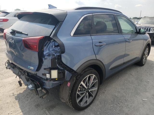 KNDCC3LC8N5528004 - 2022 KIA NIRO TOURI BLUE photo 4