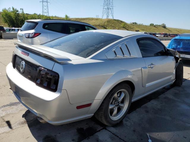 1ZVHT82H765256804 - 2006 FORD MUSTANG GT SILVER photo 4