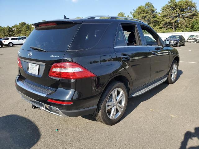 4JGDA5HB4FA569630 - 2015 MERCEDES-BENZ ML 350 4MA BLACK photo 4