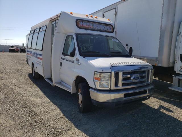 1FDXE4FS5CDA11875 - 2012 FORD E450 WHITE photo 1