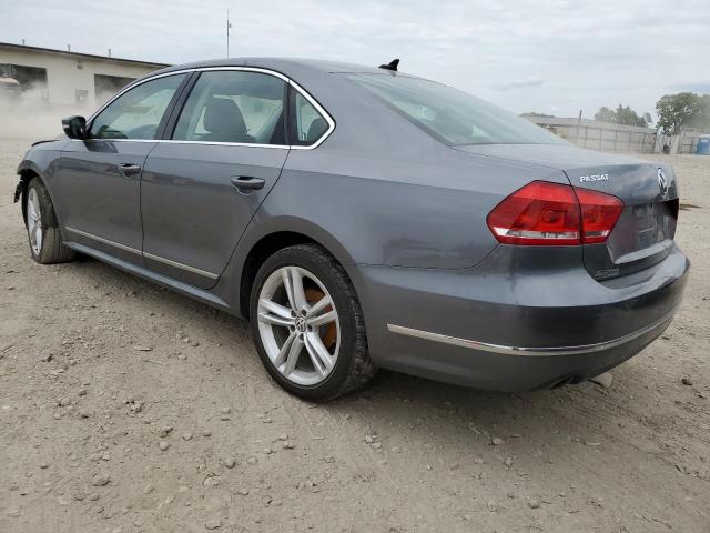 1VWCN7A30CC106819 - 2012 VOLKSWAGEN PASSAT SEL GRAY photo 3