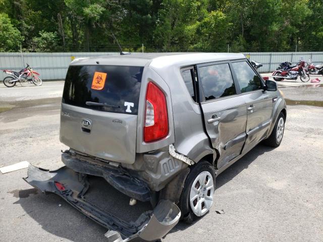 KNDJT2A50D7523923 - 2013 KIA SOUL GRAY photo 4