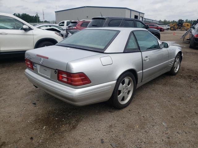 WDBFA68F2YF189826 - 2000 MERCEDES-BENZ SL 500 SILVER photo 4