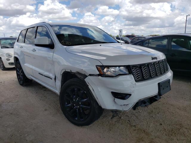 1C4RJEAG4JC125418 - 2018 JEEP GRAND CHER WHITE photo 1