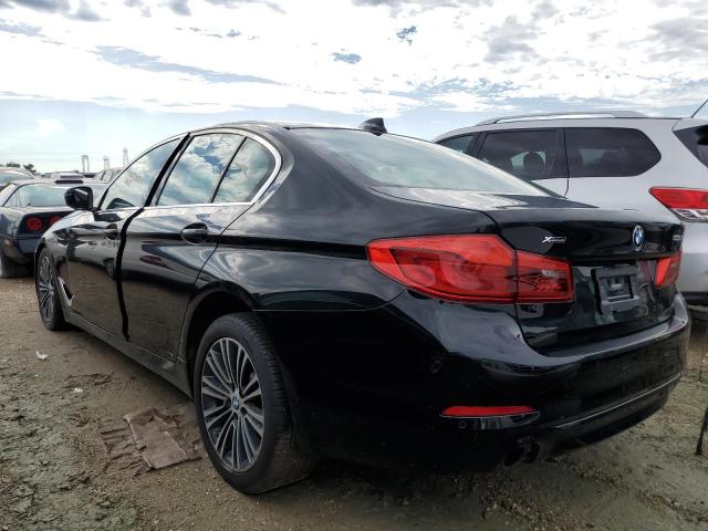 WBAJA7C56KWW17384 - 2019 BMW 530 XI BLACK photo 3