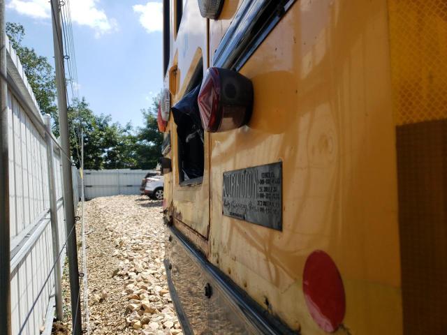 4DRBUAAN18B562319 - 2008 IC CORPORATION 3000 YELLOW photo 9