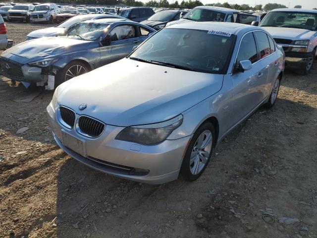 WBANV13509C151496 - 2009 BMW 528 XI GRAY photo 2