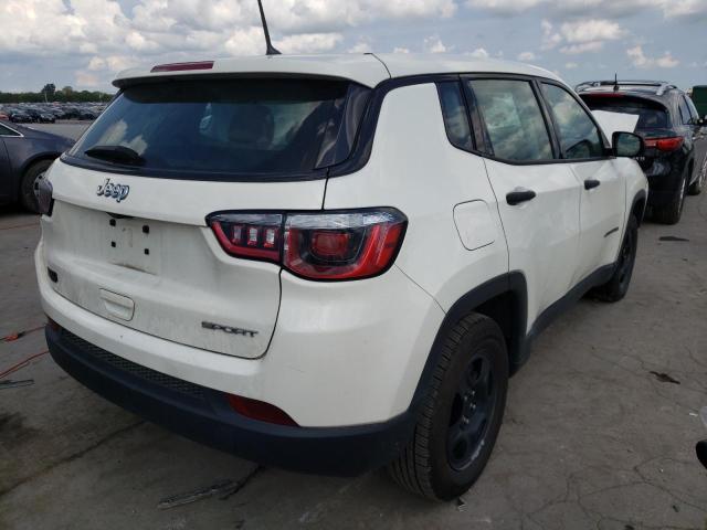 3C4NJCAB1JT267494 - 2018 JEEP COMPASS SP WHITE photo 4