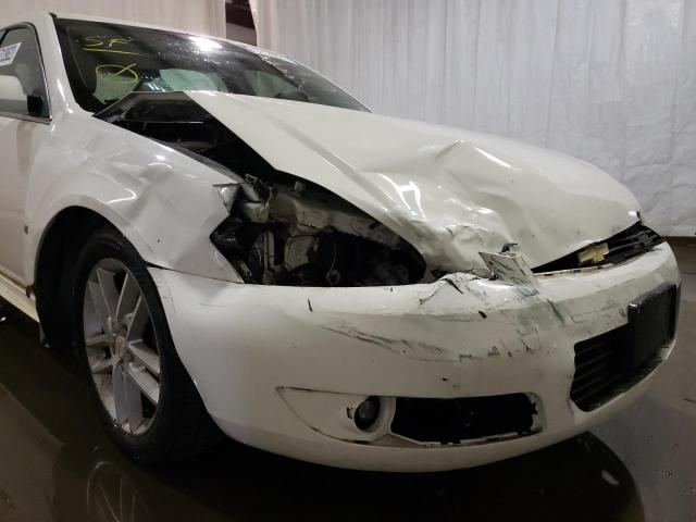 2G1WU57M491280598 - 2009 CHEVROLET IMPALA LTZ WHITE photo 9