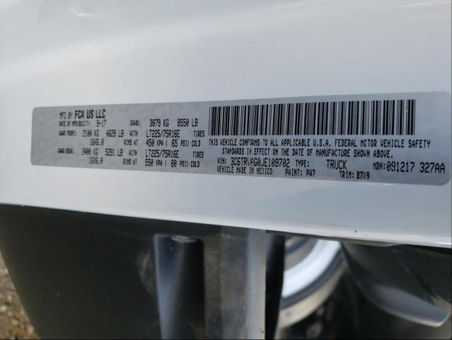 3C6TRVAG0JE109702 - 2018 RAM PROMASTER WHITE photo 10