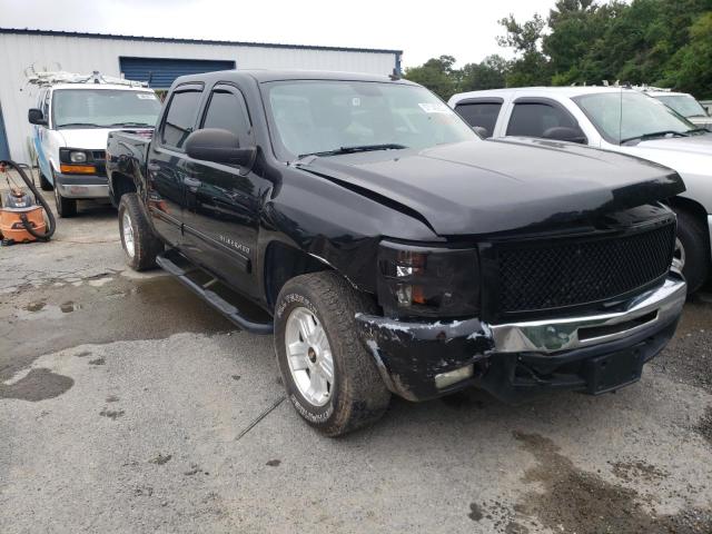 3GCPKSE37BG268923 - 2011 CHEVROLET SILVERADO BLACK photo 1