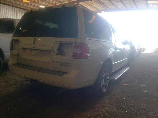 5LMFL27568LJ12559 - 2008 LINCOLN NAVIGATOR თეთრი ფოტო 4