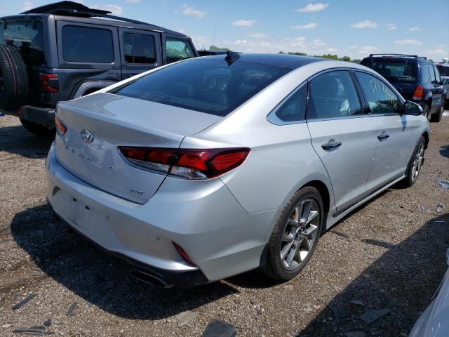 5NPE34AB6KH804250 - 2019 HYUNDAI SONATA LIM SILVER photo 4