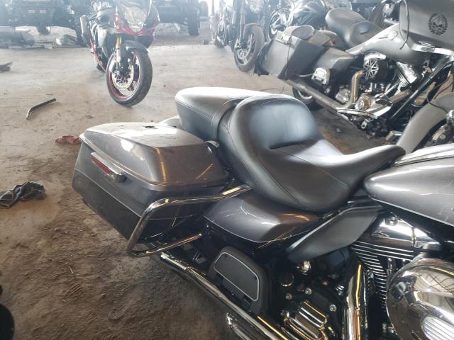 1HD1KEL11EB699018 - 2014 HARLEY-DAVIDSON FLHTK ELEC 灰色 照片 6