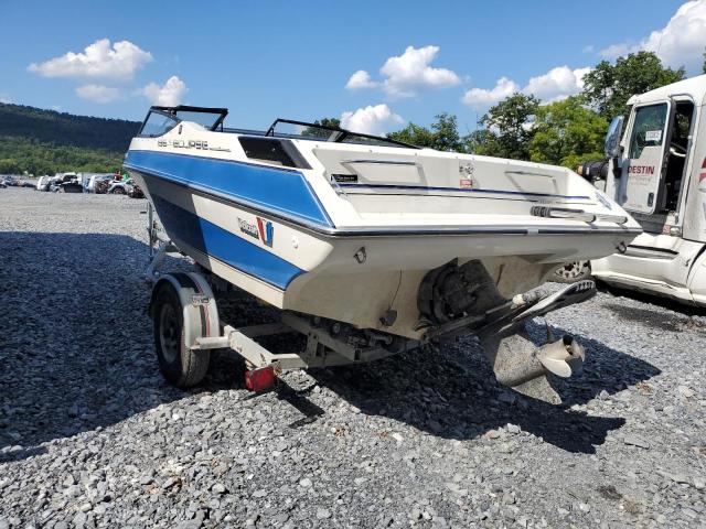 WELA1302H990 - 1990 WELLS CARGO BOAT W/TRL TWO TONE photo 3