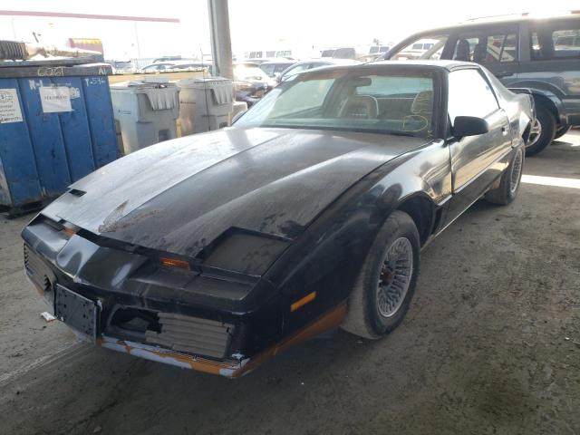 1G2AW87H8CN536266 - 1982 PONTIAC FIREBIRD T BLACK photo 2