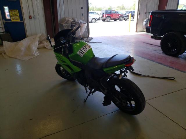 JKAEXEE10CDA07993 - 2012 KAWASAKI EX650 EC GREEN photo 3