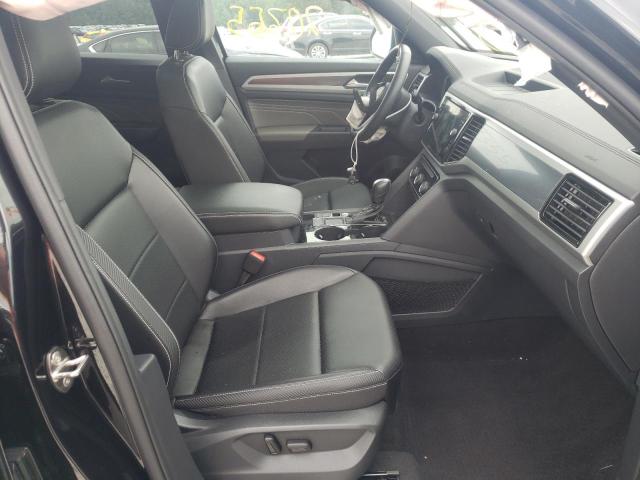 1V2CE2CAXMC229545 - 2021 VOLKSWAGEN ATLAS CROS შავი ფოტო 5