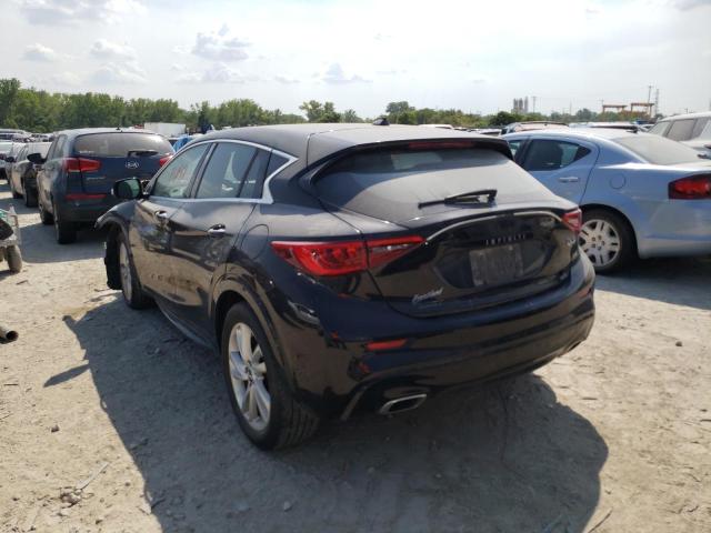 SJKCH5CP7HA037139 - 2017 INFINITI QX30 BASE BLACK photo 3