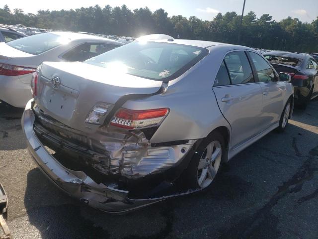 4T1BF3EK3BU771773 - 2011 TOYOTA CAMRY BASE SILVER photo 4