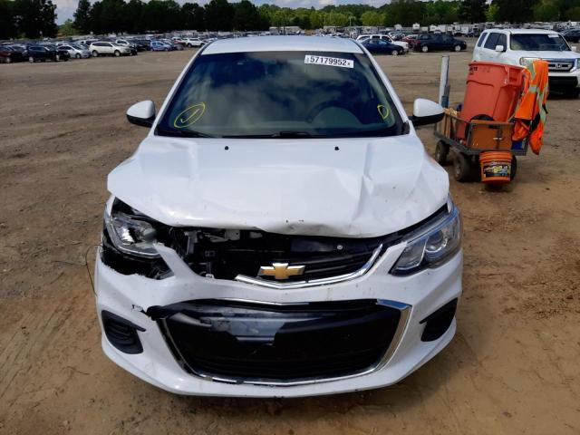 1G1JG6SHXJ4104682 - 2018 CHEVROLET SONIC WHITE photo 7