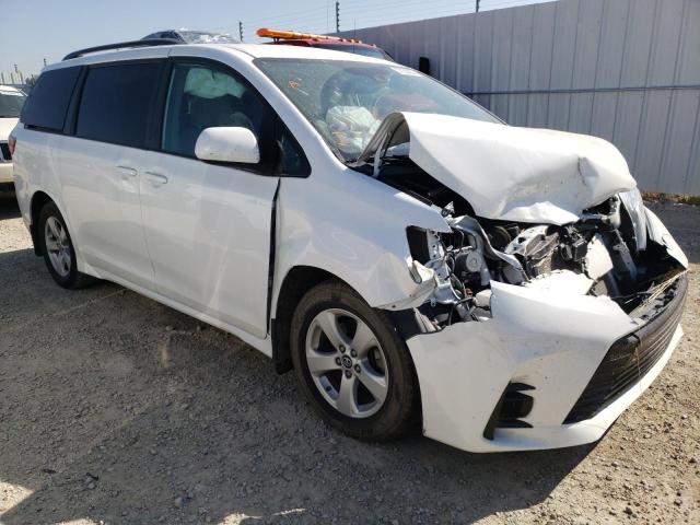 5TDKZ3DC0KS003484 - 2019 TOYOTA SIENNA LE WHITE photo 1