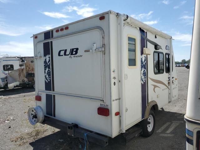 47CTA4H15AK125546 - 2010 DUTC CUB WHITE photo 4