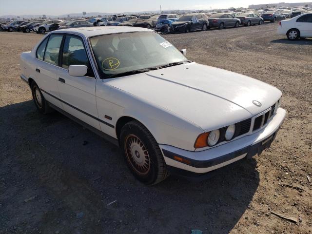 WBAHD6329RGK45131 - 1994 BMW 525 I AUTO WHITE photo 1