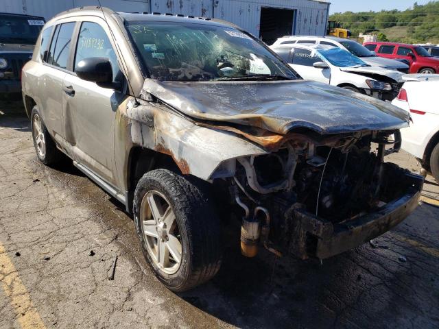 1J8FF47W57D185409 - 2007 JEEP COMPASS TAN photo 1