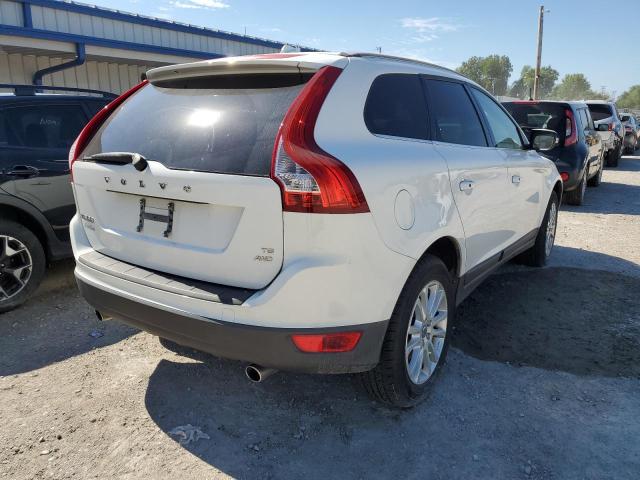 YV4992DZ9A2030988 - 2010 VOLVO XC60 T6 WHITE photo 4