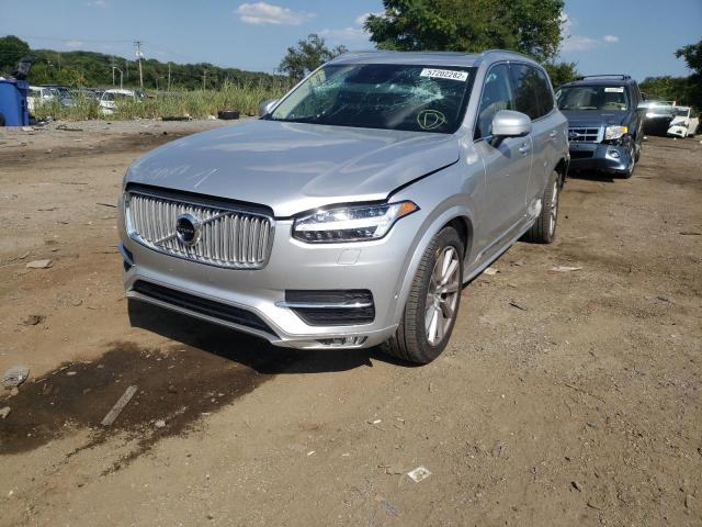 YV4A22PL5K1508923 - 2019 VOLVO XC90 T6 IN SILVER photo 2