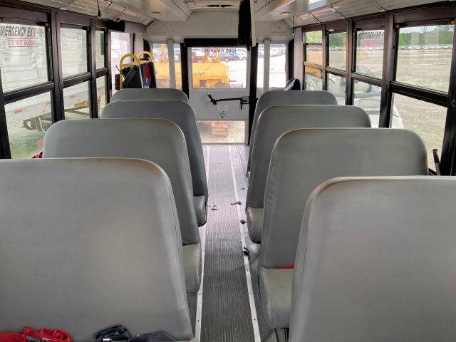 4UZABPDJ08CZ30951 - 2008 FREIGHTLINER CHASSIS B2 黄色 照片 6