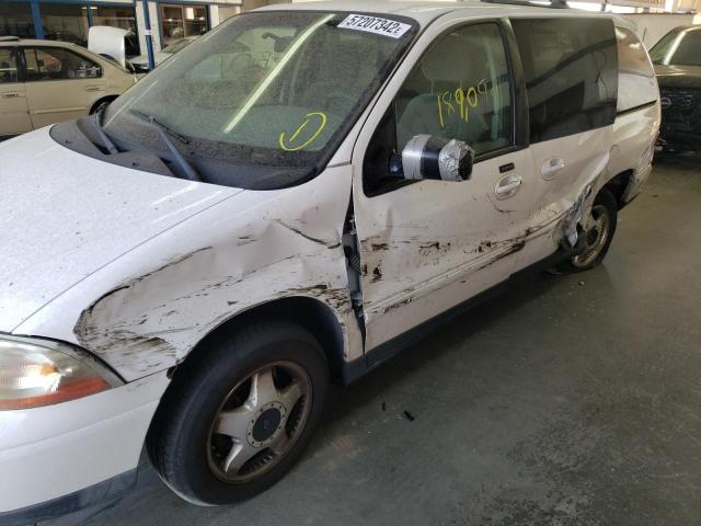 2FMZA57453BA18065 - 2003 FORD WINDSTAR WHITE photo 9